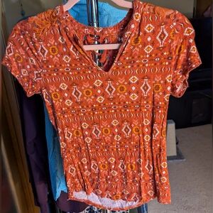 No Boundaries orange print small 3-5 short sleeve top